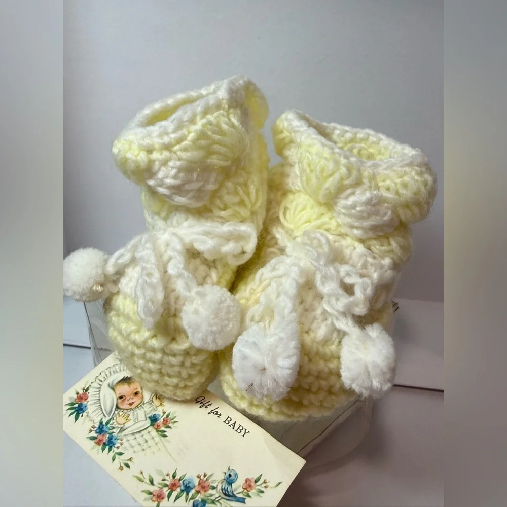 Vintage Baby Booties Yellow Crochet Campbell’s Clothes N Things NEW NOS